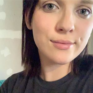 Meet your Posher, Lacey